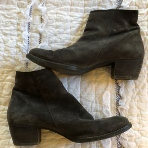 Paul green grey booties, size 10 (PG size 7.5)